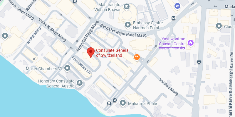 Map showing the location of the Consulate General of Switzerland in Mumbai, India. The consulate is marked with a red location pin and is situated near Jamnalal Bajaj Marg and Barrister Rajni Patel Marg. Nearby landmarks include Maker Chambers VI, Honorary Consulate General of Austria, Yashwantrao Chavan Centre, Maharashtra Vidhan Bhavan, and the Arabian Sea waterfront